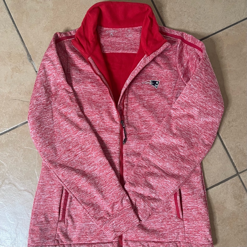 ANTIGUA// NEW ENGLAND PATRIOTS WINDBREAKER